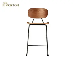 도매 높은 바 의자 금속 다리 나무 바 의자 의자 현대 디자인 나무 바 의자 의자