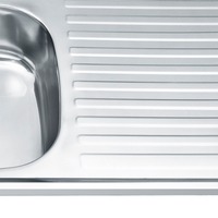 Évier de cuisine moderne à affichage numérique caché noir de 18 pouces avec lave-gobelet et robinet cascade pour bar d'hôtel