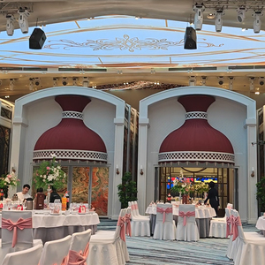 Cubierta Retráctil Automática de Aluminio de Alta Calidad Personalizada <span class=keywords><strong>para</strong></span> <span class=keywords><strong>Piscinas</strong></span>, Cubierta Móvil <span class=keywords><strong>para</strong></span> <span class=keywords><strong>Piscinas</strong></span> - Product Image 1