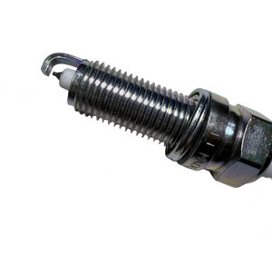 Bujía de iridio estándar OE 18855-10080 para Verna, K2, Rio, Accent - Piezas de encendido duraderas para automóvil, precio de fábrica, envío inmediato - Product Image 3