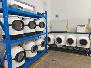 Automatische kattenbak met open bovenkant, zelfreinigend, geurisolatie, app-besturing en veiligheidsbescherming - Product Image 5