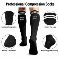 Chaussettes de compression personnalisées avec logo jacquard du fabricant pour la course à pied et la randonnée en automne, chaussettes de sport montantes avec logo OEM