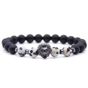 Pulsera elástica con cuentas de cabeza de león negro para hombre, cuentas de ágata de ónix negro mate de 8mm, Chakra curativo, ansiedad, alivio del estrés, Reiki, Yoga - Product Image 5