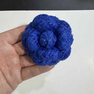 Nuevo Broche de Aleación de Alta Gama de 6.6cm con Diseño de <span class=keywords><strong>Camelia</strong></span> y Encaje Tweed para Mujer y Adolescente, con Baño de Plata - Product Image 4