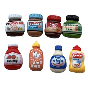 Breloques <span class=keywords><strong>en</strong></span> résine rouge vif pour bouteilles alimentaires, mini autocollants Ketchup, Moutarde, <span class=keywords><strong>Nutella</strong></span>, accessoires de bijoux DIY, Printemps 2024, Origine Yiwu - Product Image 5