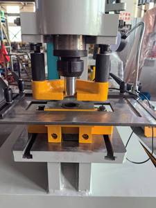 Machine de découpe et de poinçonnage hydraulique industrielle combinée, facile à utiliser, pour la découpe de tôles et de barres métalliques – Vente chaude - Product Image 6