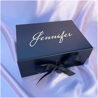 Boîtes cadeaux rigides blanches de luxe personnalisées avec rabat magnétique, imprimées UV, recyclables, écologiques, biodégradables, doublées d'éponge en papier