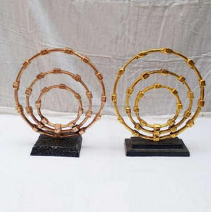 Ensemble de 2 objets de table en métal avec finition antique, parfaits pour la décoration intérieure exquise et les présentoirs de salon, meilleur prix - Product Image 2