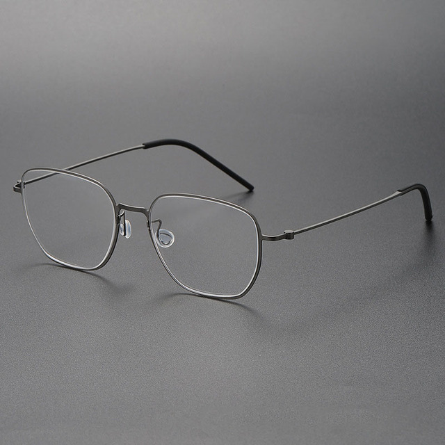 Hot Selling Ready Ship Paper Thin Beta Titanium Optical Glasses Frames for Unisex IP Nickel Free Plating Flex Temple