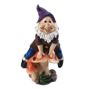 7.2 Inch Gnome Jumping Mushrooms Statue Resin Gnome Sculpture Decoration Funny Gnome Jumping Mushrooms Figurine Garden Gift