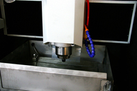Enrutador CNC de grabado en madera, Jade de alta precisión para piedra y Metal, refrigeración por agua, mesa de hierro con ranura en T, Servo híbrido/CA, 1,5 kW