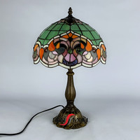 Lampe de table LED de 12 pouces de style rétro européen, en verre teinté, soudée à la main, fabrication chinoise, vente en gros, personnalisable