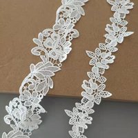 Dentelle vintage faite à la main à motif floral rose, garniture ajourée en maille de polyester et soie pour la confection de vêtements