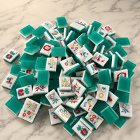 Coffret Cadeau de Noël de Luxe : Père Noël, Renne, Guirlande, Chaussette, Hibou, Tuiles de Mahjong Américaines en Acrylique Gravées – Idéal pour les Fêtes et les Voyages