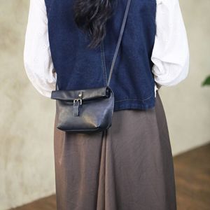 Sac bandoulière en cuir véritable Nasman, couleur café noir, design à rabat, pour femme, usage quotidien - Product Image 1