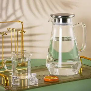 Hot sale large Capacity Water Carafe Glass Pitcher Borosilicate Water Jug With Stainless Steel Lid