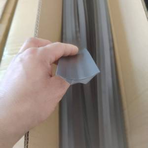 Moulding Cove Former PVC Cove Strip para pisos de vinilo - Product Image 1