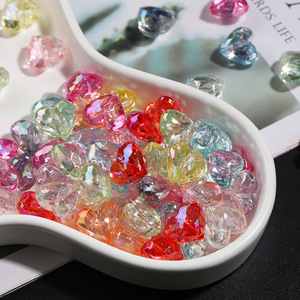 Cuentas acrílicas facetadas en forma de corazón, transparentes, sueltas, para la fabricación de joyería, accesorios DIY, venta al por mayor. - Product Image 4