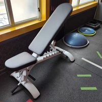 Banc de musculation réglable pour équipement de gymnastique commerciale pour l'exercice d'haltères assis
