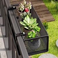 Soporte de Hierro para Macetas Colgantes en el Alféizar de la Ventana del Balcón, con Almacenamiento para Plantas Suculentas de Interior