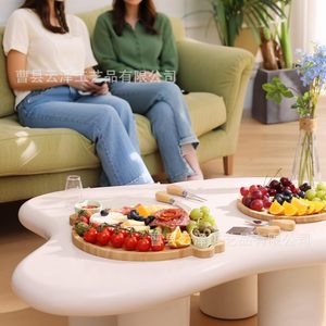 Bandeja de madera transfronteriza para frutas con extremos en forma de corazón, bandeja de té de madera para hotel, plato de desayuno de madera sencillo con bandeja para cubiertos - Product Image 2