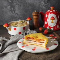 Service de table en céramique motif champignon mignon avec pois rouges et blancs et poignée champignon 3D pour les repas quotidiens et le thé de l'après-midi des enfants