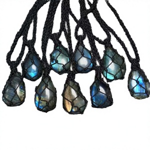 Pendentif Figurine en Pierre Naturelle Polie de Labradorite et Améthyste, Pierres de Guérison Chakra, Vente en Gros - Product Image 2