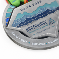 Médaille de triathlon Northridge Endurance 2025 personnalisée en alliage de zinc 3D, émail souple, pour la natation, le vélo et la course, avec ruban, récompense de finisseur sportif