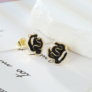 Conjunto de pendientes de collar de perlas de cobre chapado en oro de 18 quilates de estilo Vintage de lujo para mujer, cara negra para bodas o fiestas - Product Image 3