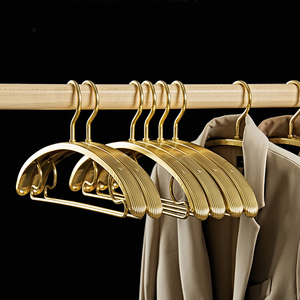 Cintres à vêtements durables en aluminium - Product Image 1