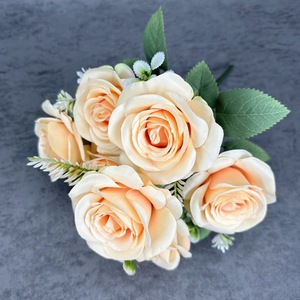 Ramo de 7 Cabezas de Rosas Artificiales de Seda con Aroma, Estilo Europeo, para Novias, Graduaciones, Bodas, Decoración del Hogar, Venta al Por Mayor - Product Image 6