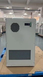 Climatiseur d'armoire industrielle à commande électrique 300W pour télécommunications, à montage latéral extérieur - Product Image 3