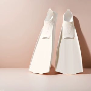 Aletas largas <span class=keywords><strong>de</strong></span> <span class=keywords><strong>nadador</strong></span> profesional para adultos, cómodos zapatos <span class=keywords><strong>de</strong></span> rana <span class=keywords><strong>de</strong></span> buceo, PP TPR, mezcla <span class=keywords><strong>de</strong></span> colores para nadar, surfear, deportes acuáticos - Product Image 1