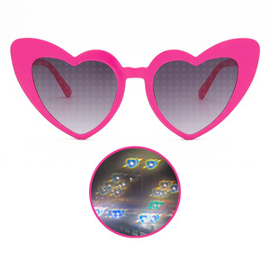 Lunettes Cœur Saint-Valentin Effet Lumineux Multicolores – Nouveauté Tendance Livraison Rapide – Accessoire Viral pour Déclaration d'Amour en Plastique - Product Image 2