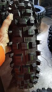 Pneus de moto tout-terrain Enduro pour terrains extrêmes 120/80-18 Medium Soft 60 Shore 120 80 18 - Product Image 2