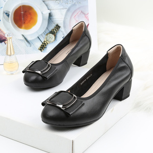 Talons hauts <span class=keywords><strong>en</strong></span> <span class=keywords><strong>cuir</strong></span> à semelle souple pour femmes de grande taille <span class=keywords><strong>chaussures</strong></span> de travail de bureau décontractées <span class=keywords><strong>pieds</strong></span> nus avec confort et durabilité - Product Image 5