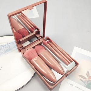 New Fashion Small Portable Cosmetic Brush With Mirror Makeup Brush Set OEM Blush Brush - Product Image 5