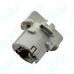 Support de lampe de voiture RZ 01 A0266, douille en plastique pour application de feux arrière Toyota - Product Image 4