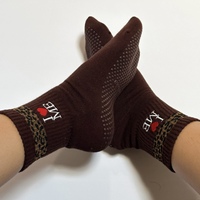 Chaussettes de Pilates personnalisées à faible MOQ, conception rapide, vente en gros, chaussettes de yoga antidérapantes de haute qualité, vente chaude, anti-boulochage, 100 % coton, pour femmes