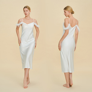 Abito da <span class=keywords><strong>Notte</strong></span> con Rifiniture in Piume Effetto Raso, Vestito a Sottoveste con Spalle Scoperte per la <span class=keywords><strong>Notte</strong></span> di Nozze - Product Image 2