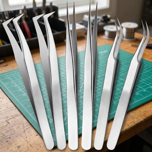 Pince à épiler professionnelle en acier inoxydable doré à pointe incurvée pour extensions de cils volume haute précision, outils de maquillage - Product Image 3