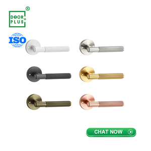 <span class=keywords><strong>มือ</strong></span><span class=keywords><strong>จับ</strong></span><span class=keywords><strong>ประตู</strong></span>ดีไซน์ Doorplus สีบรอนซ์<span class=keywords><strong>โบราณ</strong></span> ทำจากทองเหลืองแท้ พร้อมลูกบิดแบบมีลาย สำหรับห้องนอน/ห้องน้ำ ชุดมือ<span class=keywords><strong>จับ</strong></span><span class=keywords><strong>ประตู</strong></span>ทรงกลมพร้อมระบบล็อค - Product Image 3