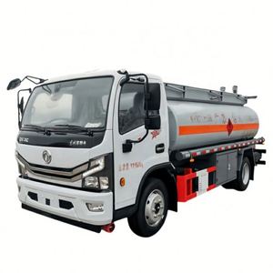 รถบรรทุกน้ำมันดงเฟิง 5 ตัน 4*2 จากโรงงานโดยตรง ขายดี - Product Image 1