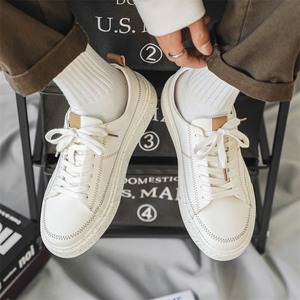 รองเท้าผ้าใบสีขาวพื้นหนา ดีไซน์ทันสมัย สไตล์ลำลอง สปอร์ต  สำหรับผู้ชาย  รุ่นใหม่ - Product Image 4