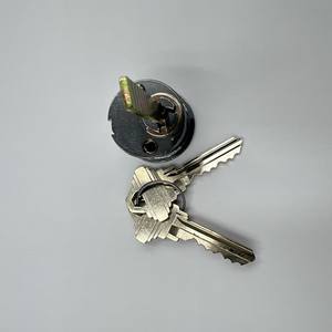 Cerradura de Marca Personalizada OEM de Taiwán con Color y Diseño de Logotipo/Gráficos Personalizables - Product Image 1