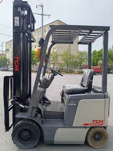 Chariot élévateur électrique TCM d'occasion à vendre, chariot élévateur diesel de 1,5 tonne, faible nombre d'heures de travail, haute qualité, stock Shanghai - Product Image 4
