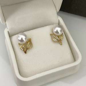 Collier pendentif en perles d'eau douce polyvalent pour femmes 2025, bijoux en argent S925 de haute qualité avec micro-défauts de lumière forte et plats - Product Image 3