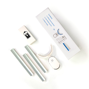 Kits de stylo blanchissant pour les dents LED sans fil UV Luxury Smilekits avec gel personnalisable à 35% - Product Image 4