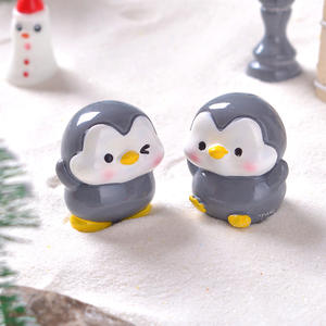Nouveau dessin animé <span class=keywords><strong>gris</strong></span> micro paysage jardinage ornements en pot mignon amusant pingouin bricolage petits accessoires résine artisanat - Product Image 4