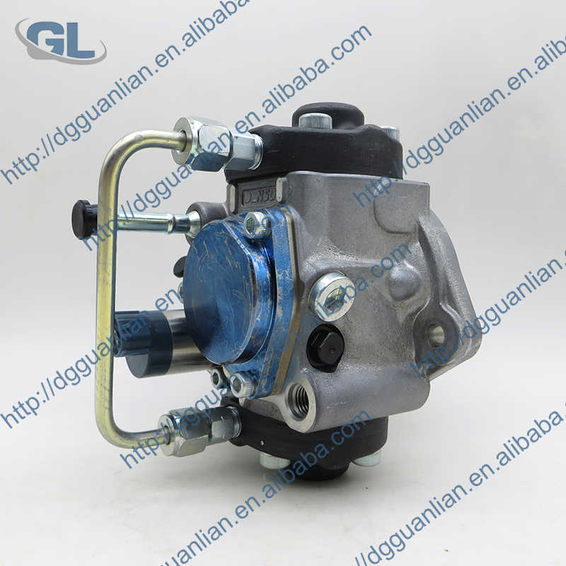 メルNM商品 Amazon.com: Genuine Volvo 31342362, Mass Airflow Sensor